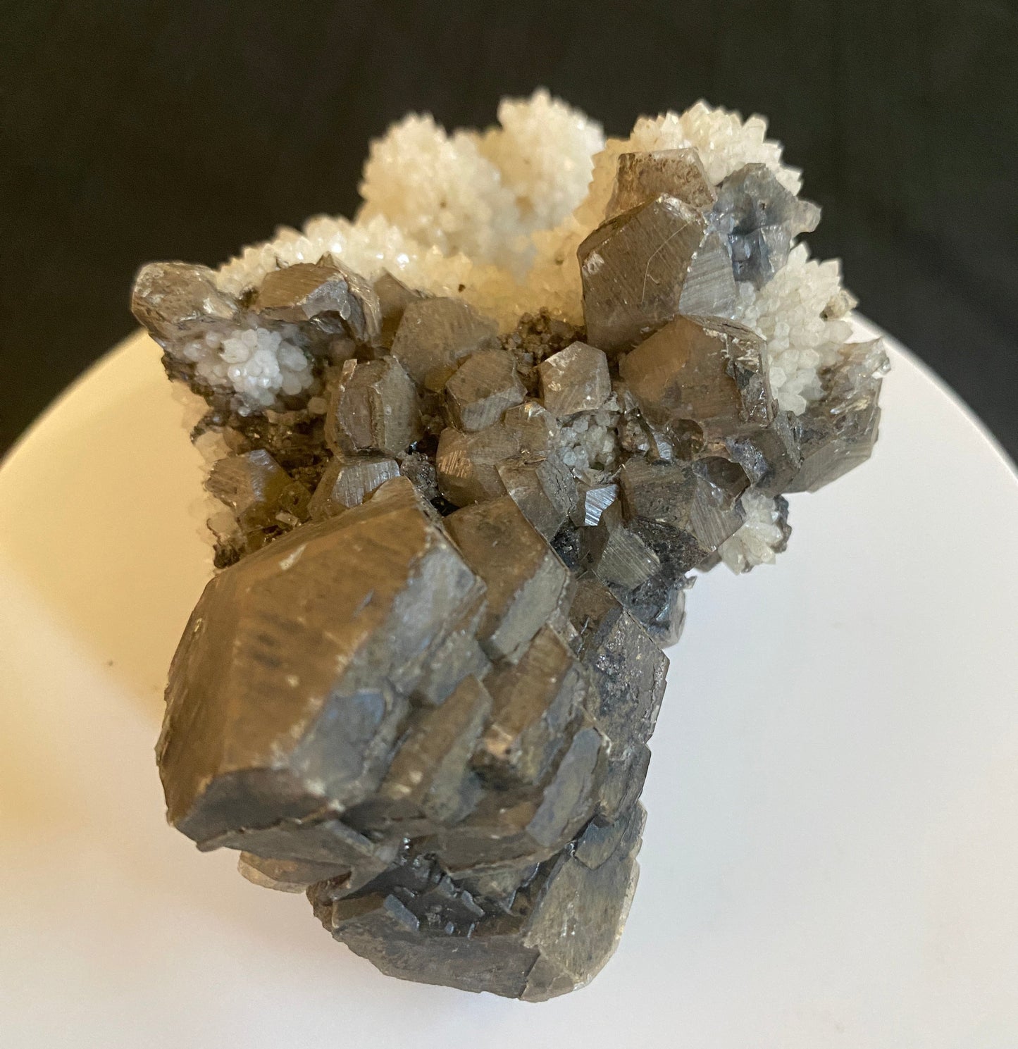 Calcite on Quartz, Guilin, Guanjxi, China