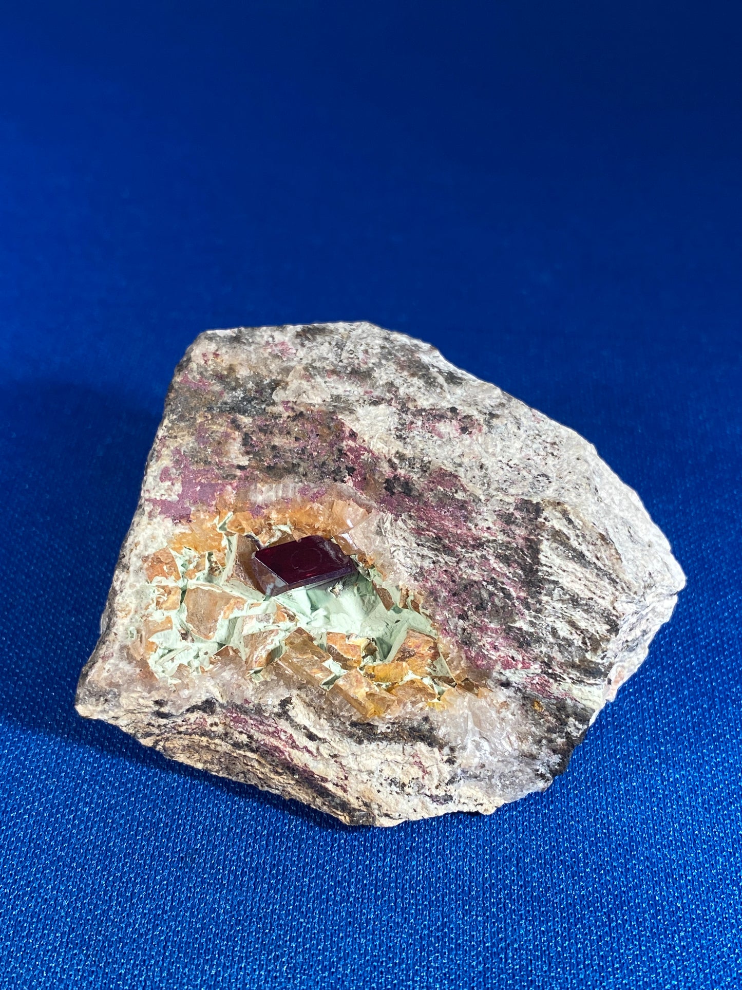 Cuprite, calcite & chrysocolla, Mashamba West, Congo