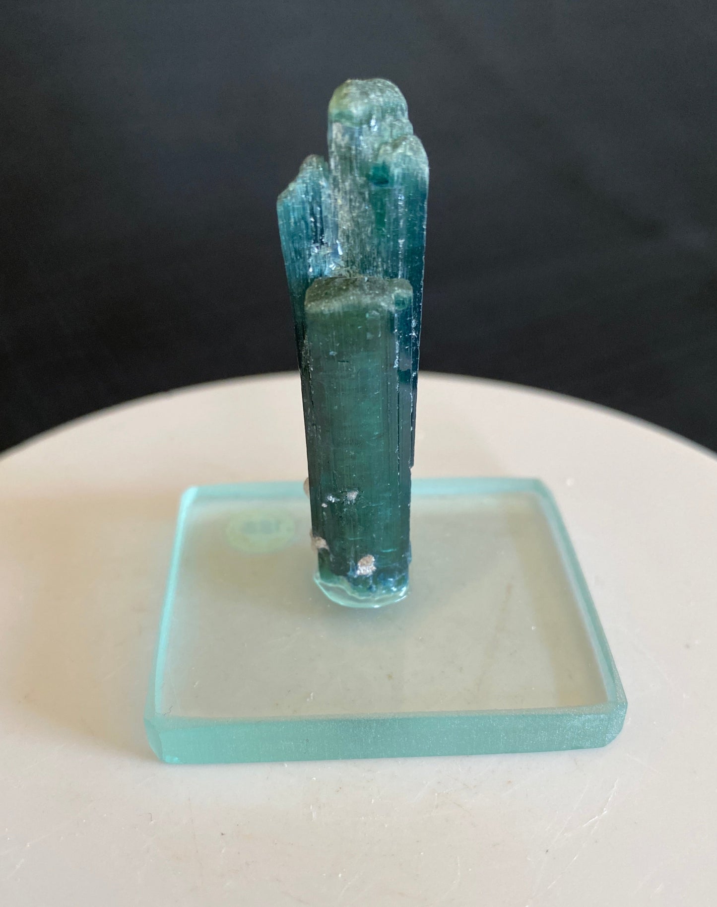 Tourmaline (variety Elbaite), Verhindo, Minas Gerais, Brazil