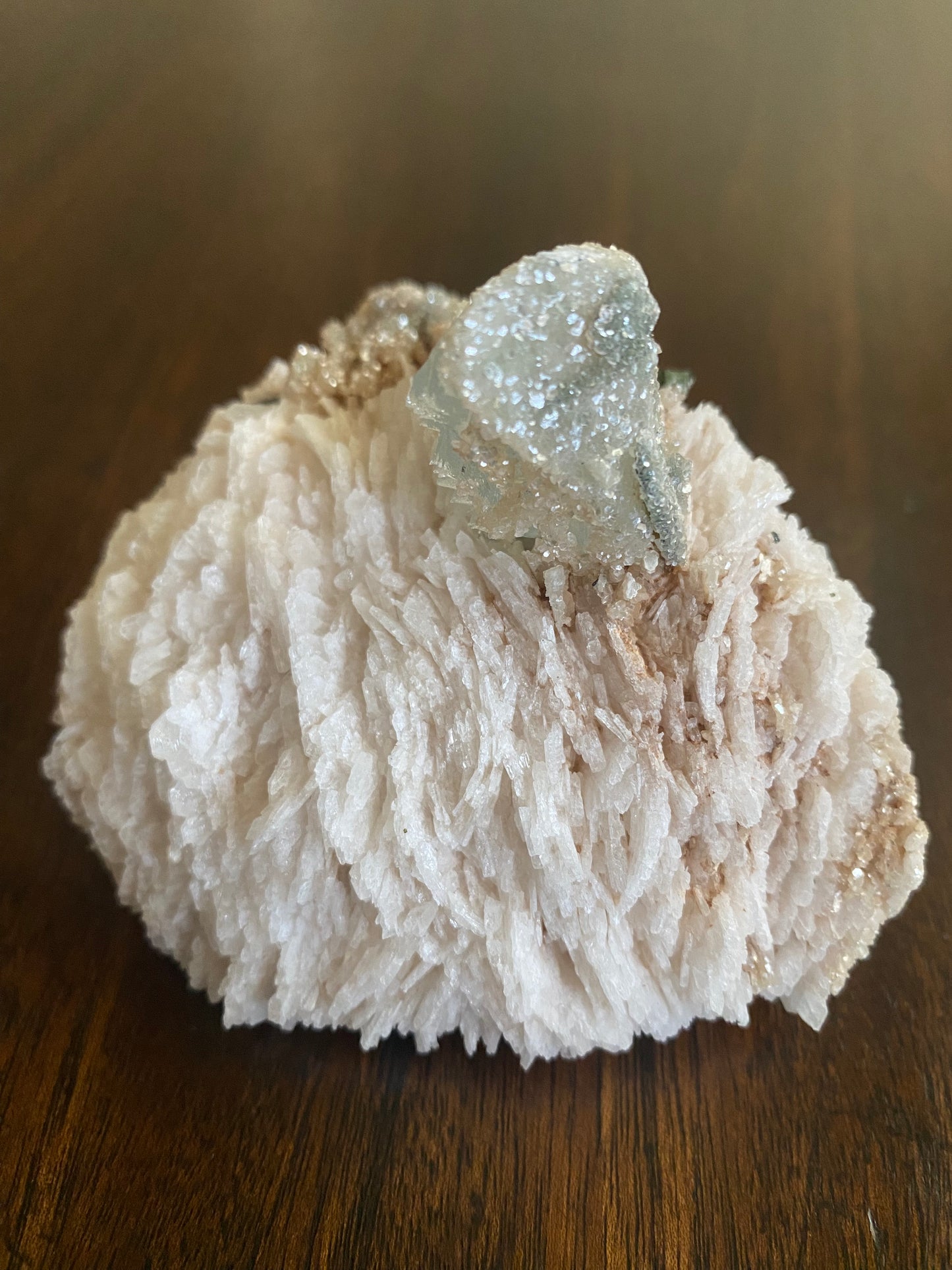 Topaz on Cleavelandite, Brazil