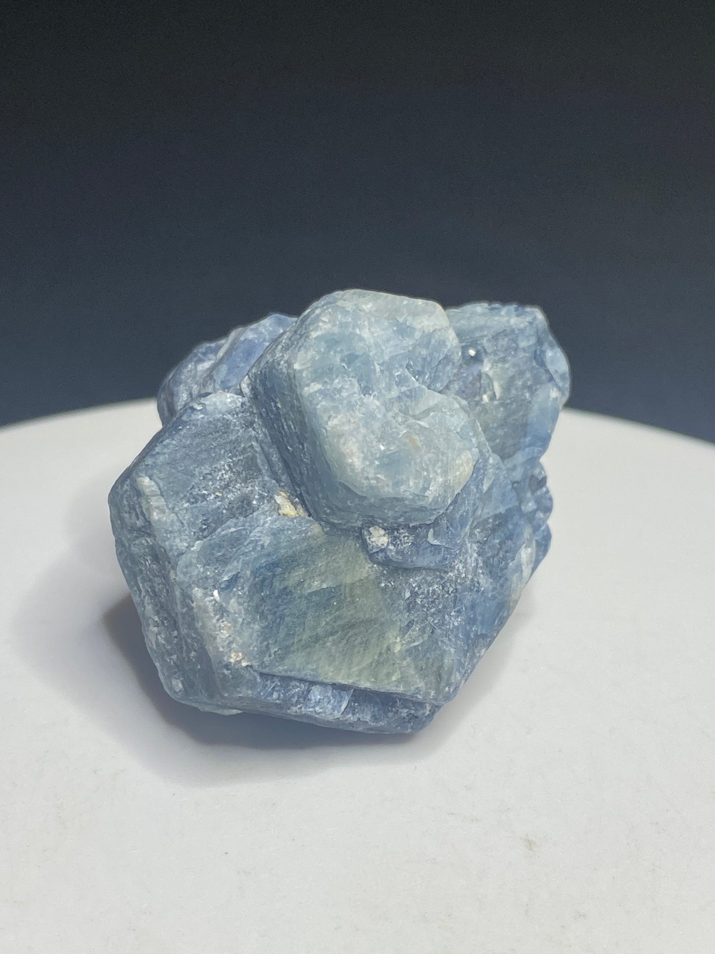 Corundum (variety Sapphire), Mogok Myanmar