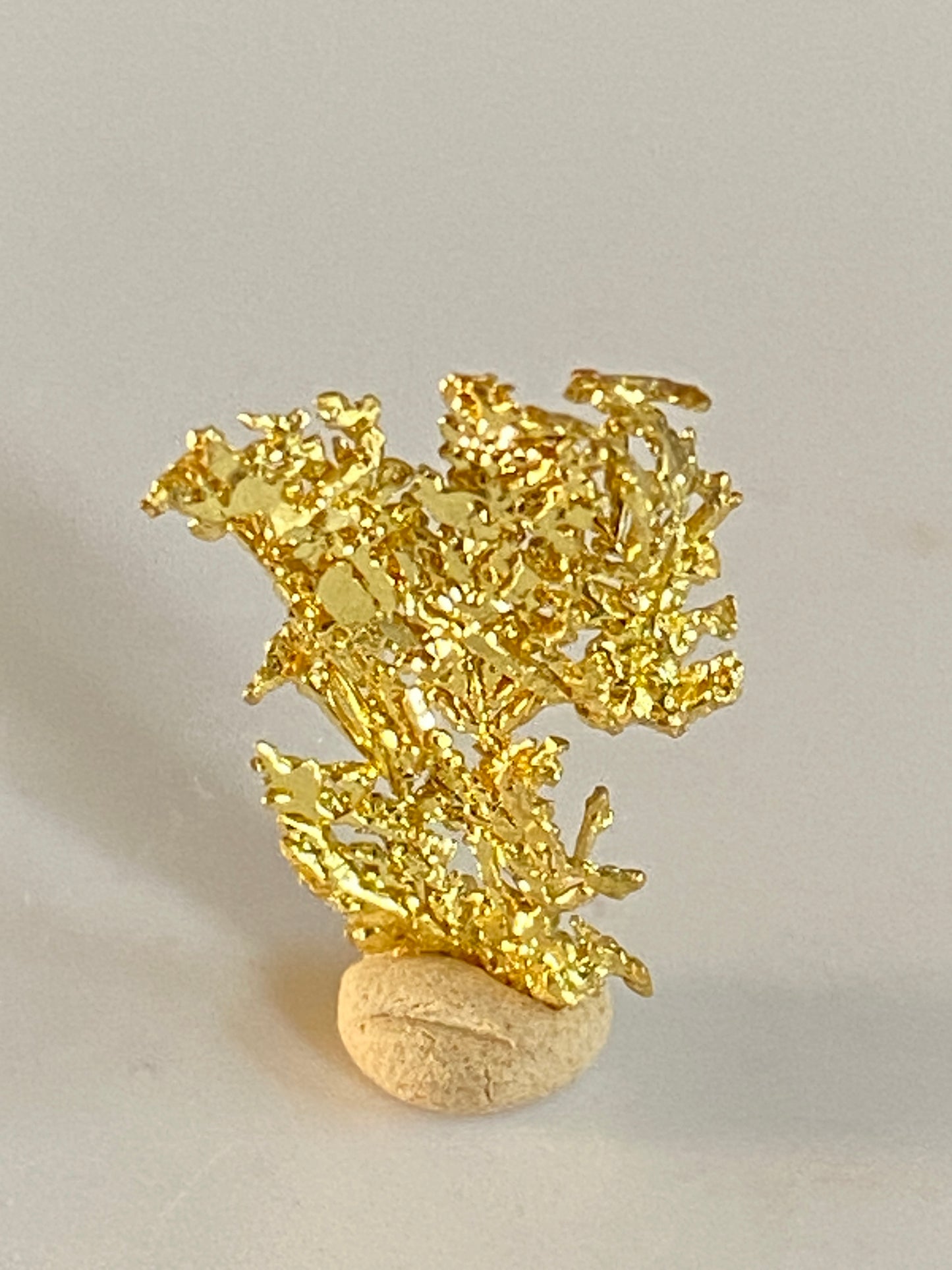 Gold, Eagle's Nest Mine, California