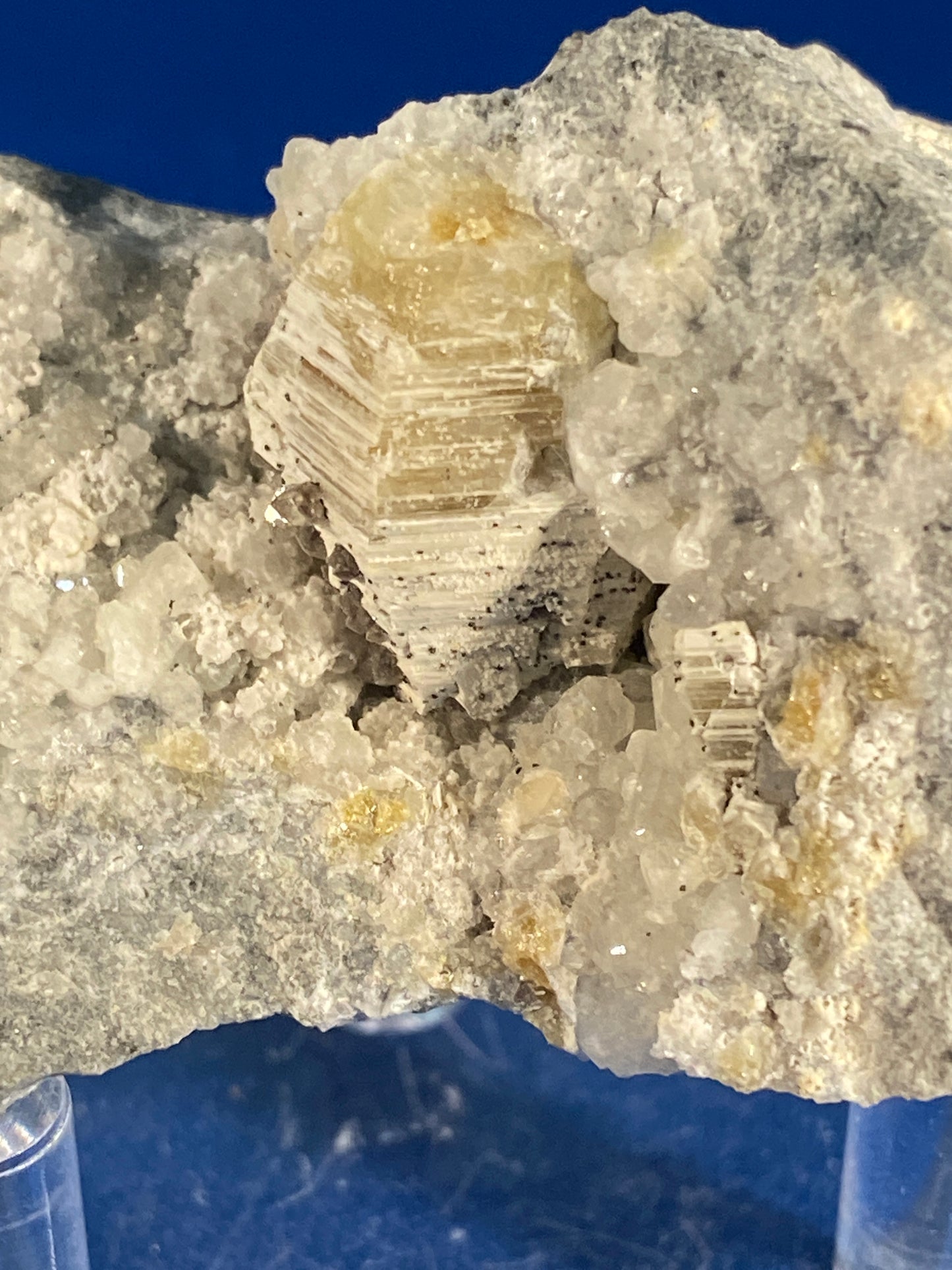 Weloganite, Francon Quarry, Montreal, Quebec, Canada