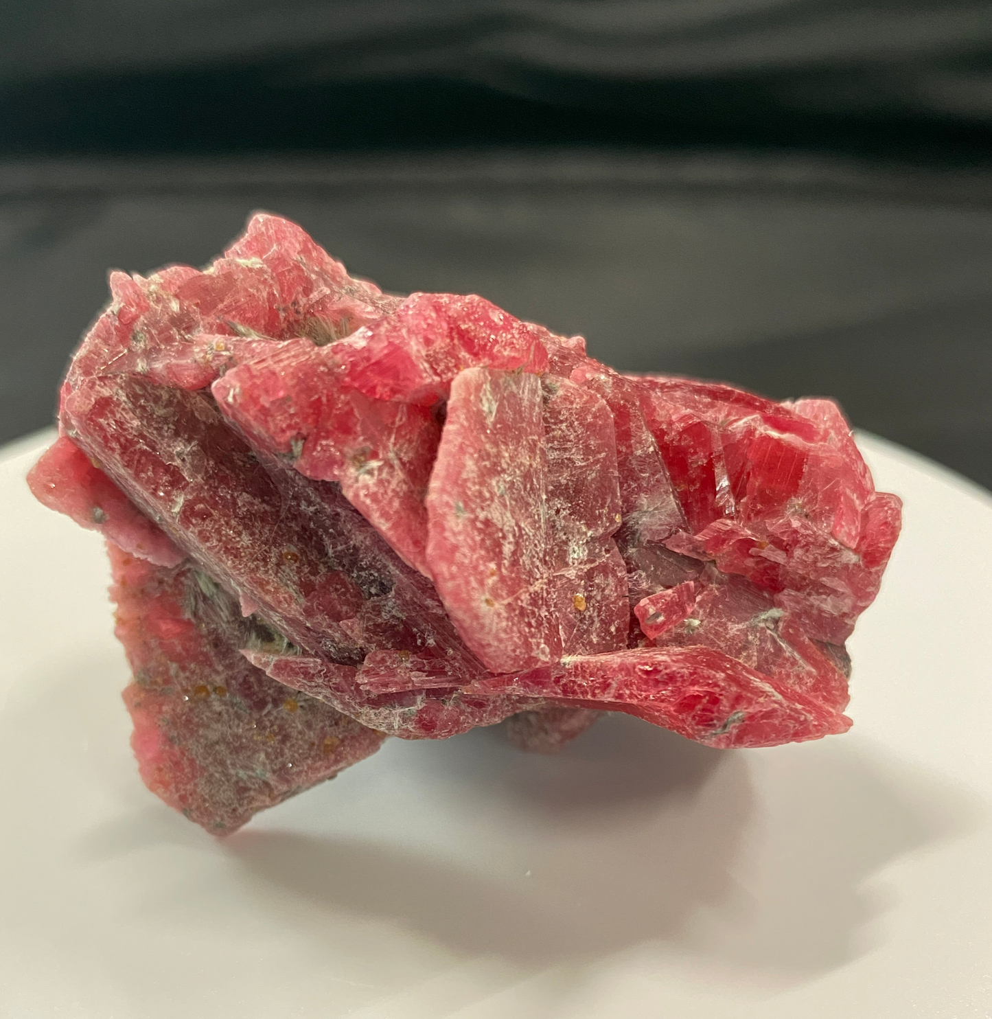 Rhodonite, Conselheiro Lafaiete, Minas Gerais, Brazil