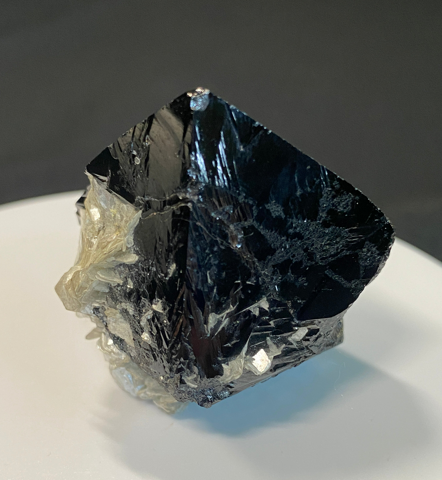 Cassiterite with Muscovite, Ping Wu, Sichuan Province, China