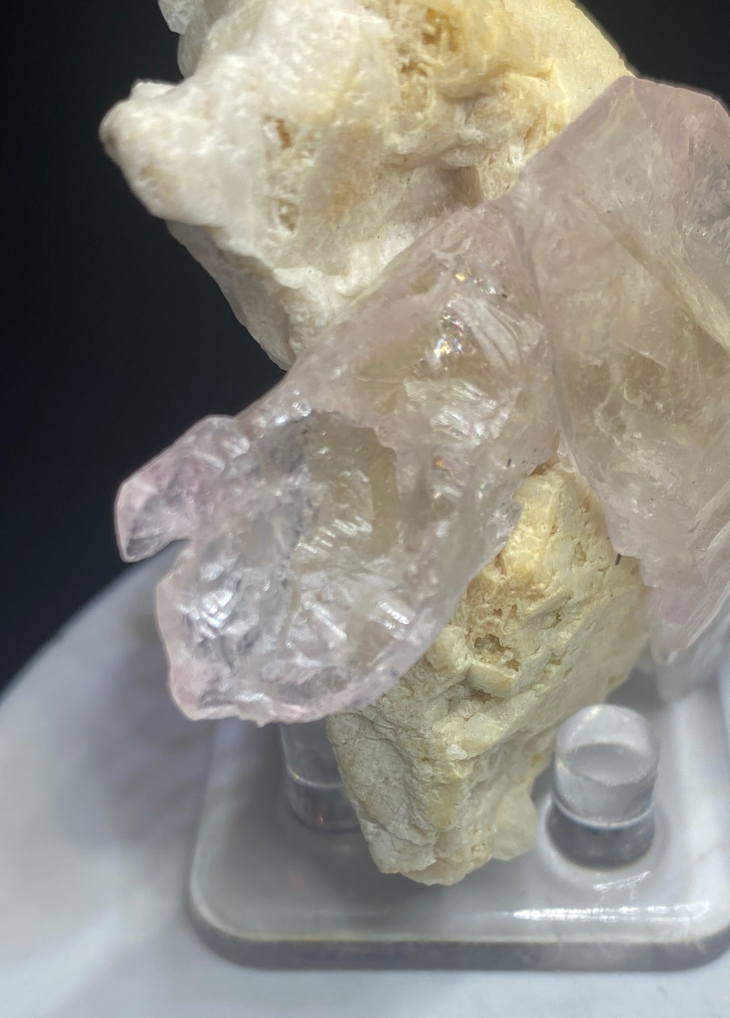 Rose Quartz (hollow crystal), Lavre da Ilha, Minas Gerais, Brazil