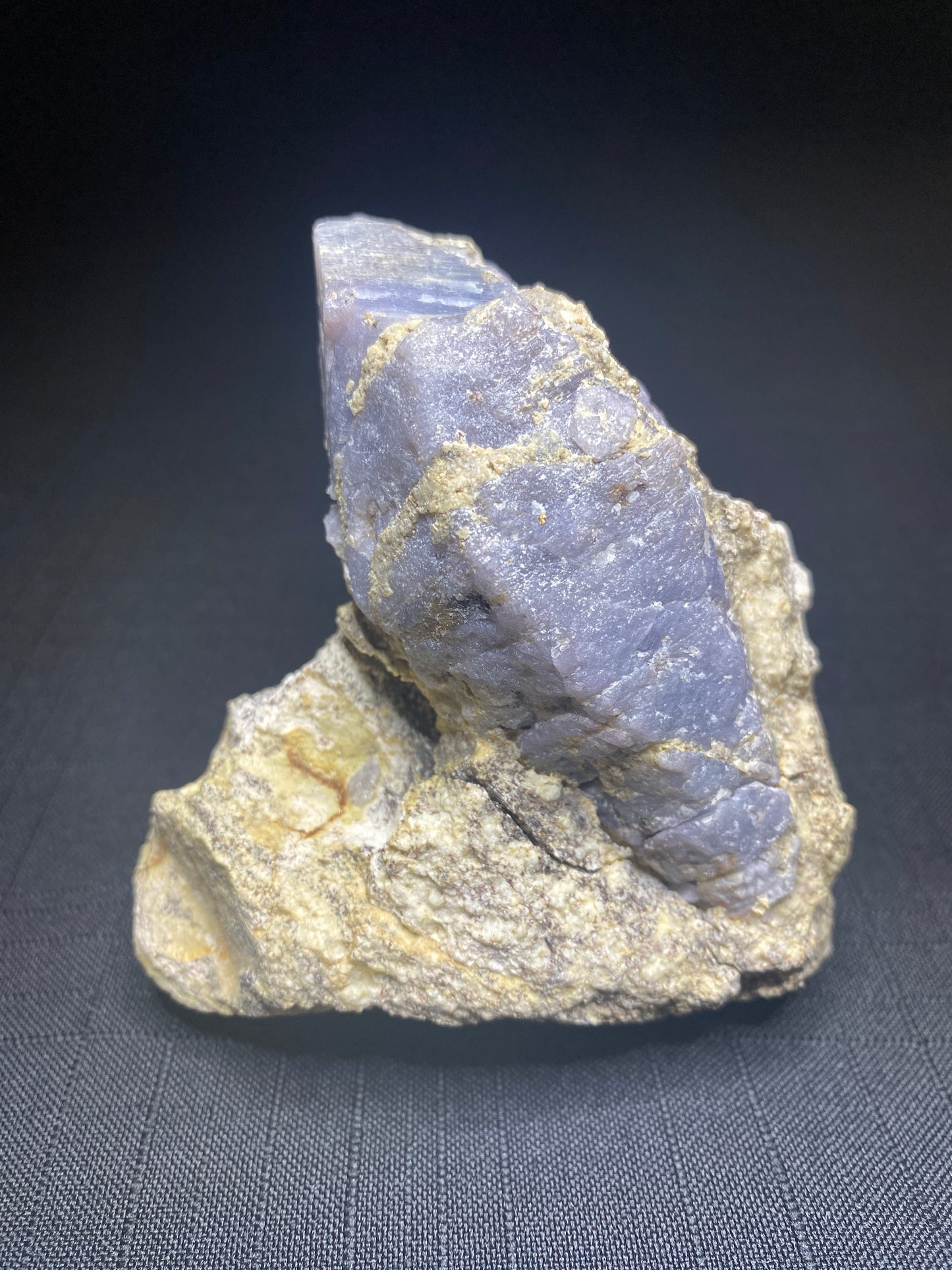 Corundum (variety Sapphire), Ratnapura, Sri Lanka