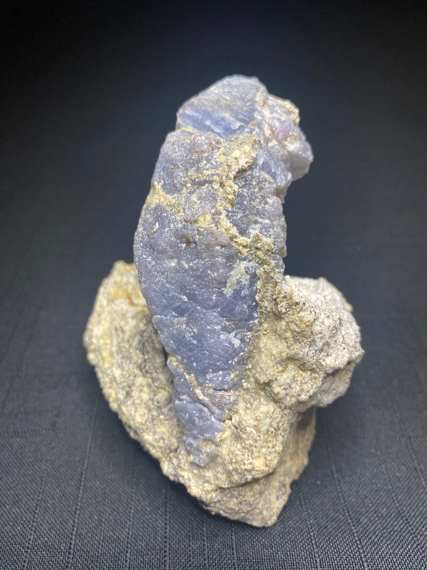 Corundum (variety Sapphire), Ratnapura, Sri Lanka