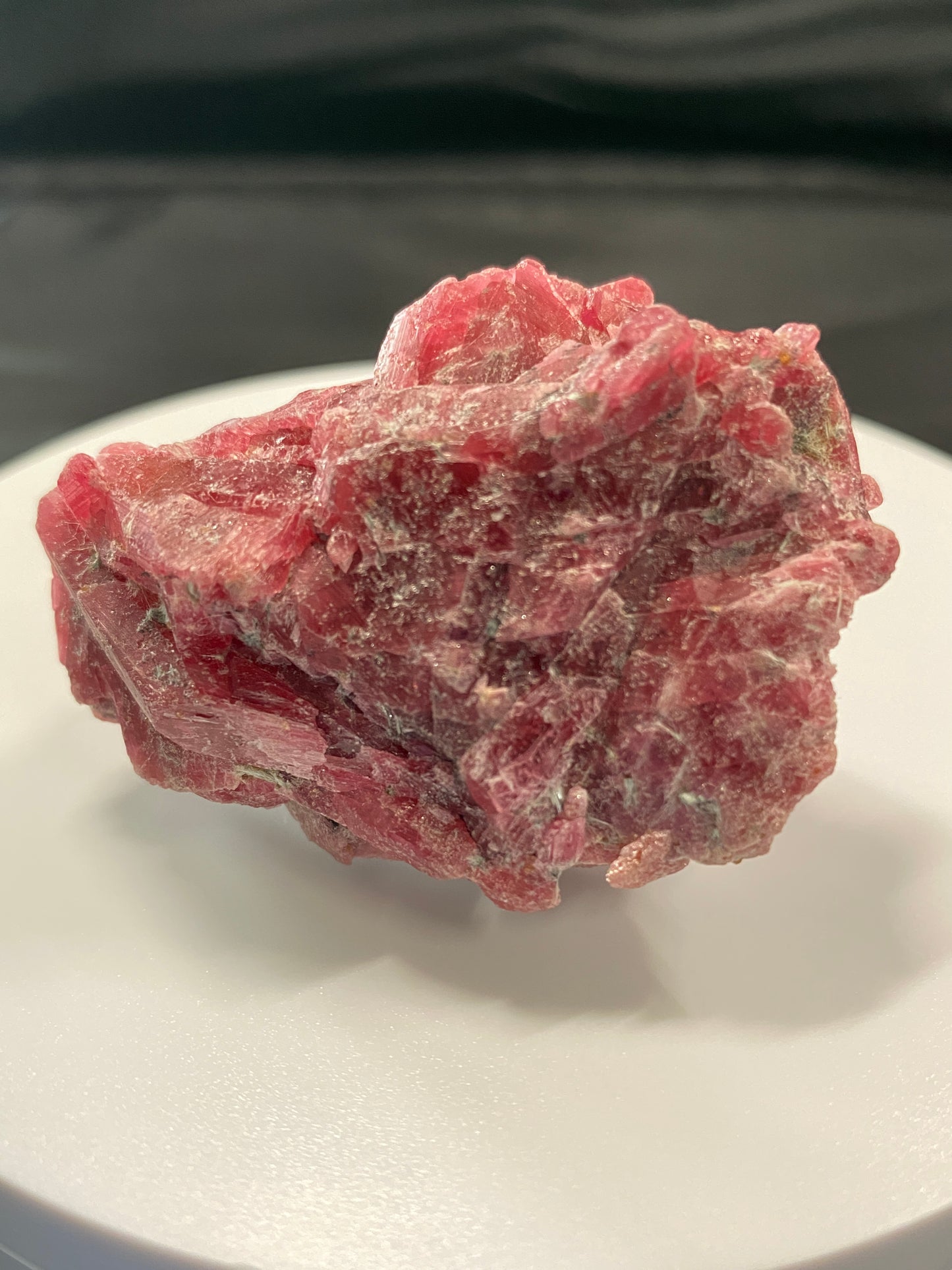 Rhodonite, Conselheiro Lafaiete, Minas Gerais, Brazil