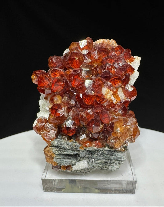 Almandine Garnet, Stapfenalm, Stilluptal, Zillertal, Tyrol, Austria
