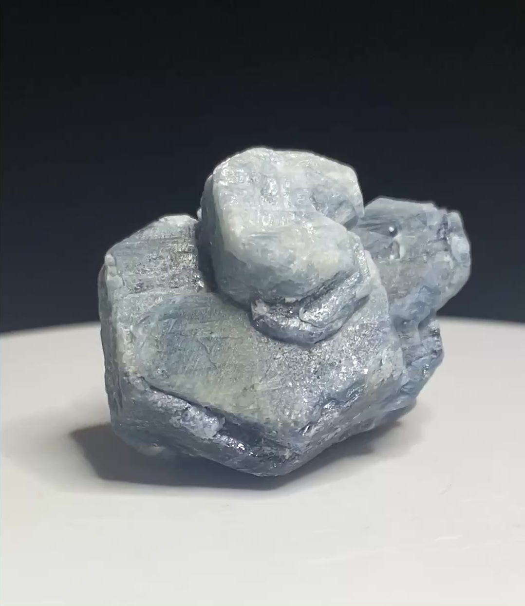 Corundum (variety Sapphire), Mogok Myanmar