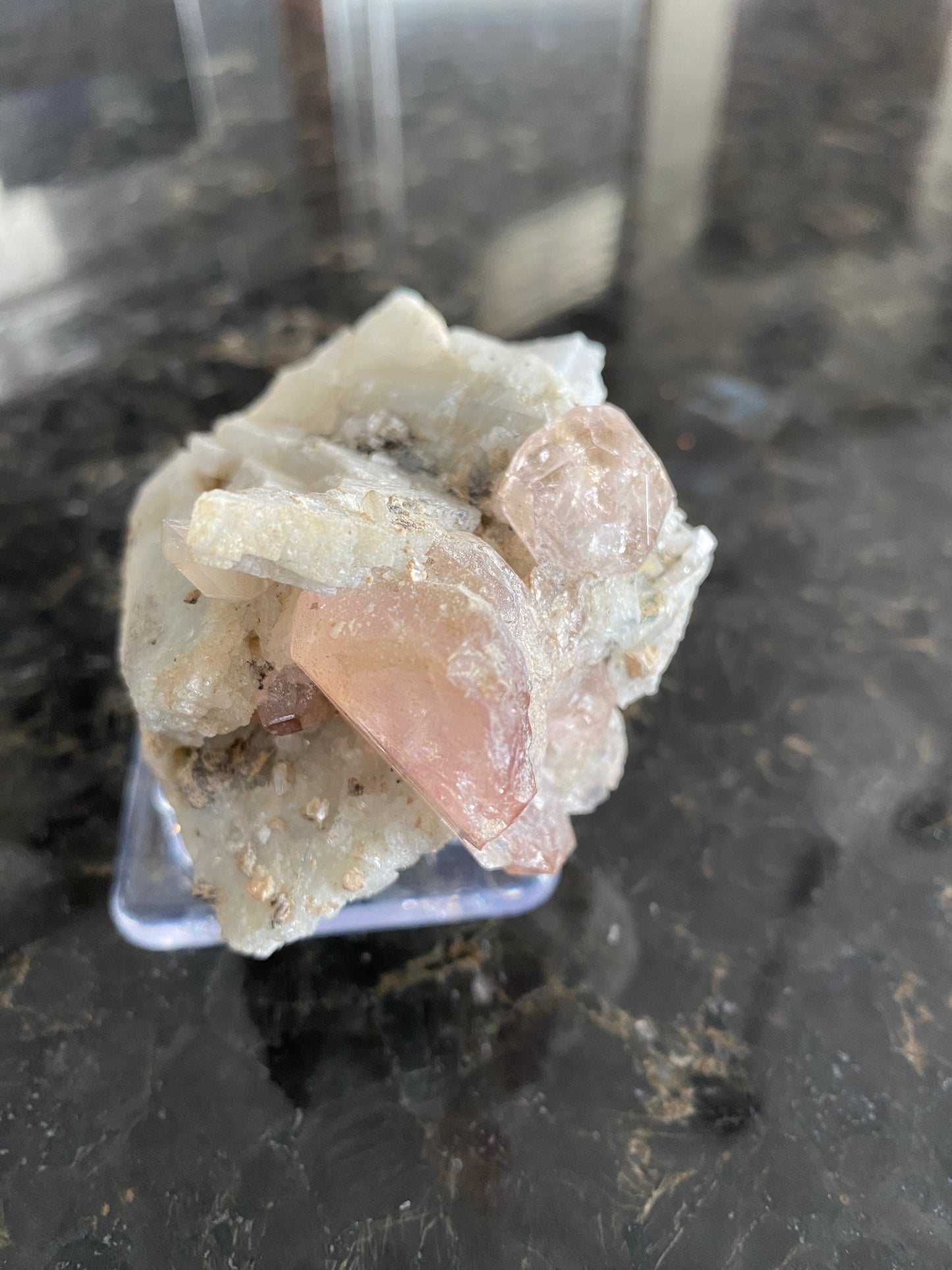 Beryl var Morganite, Minas Gerais, Brazil